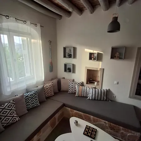Feriehus Traditional House In The Heart Of Naxos